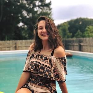 Meet your Posher, Celeste